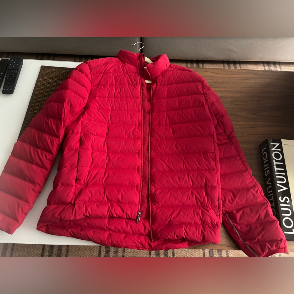 Lululemon puffer jacket